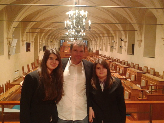 Amos 2014