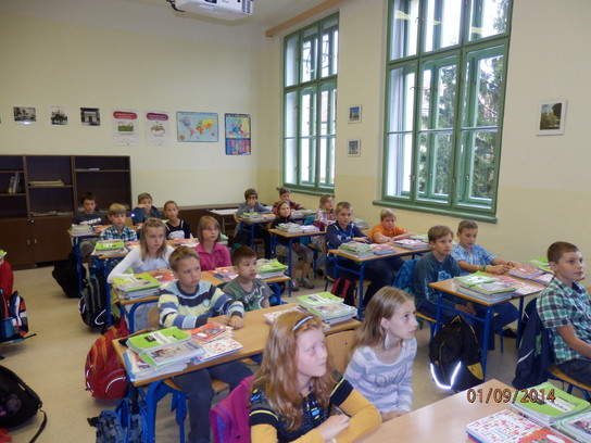 září 1