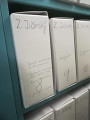 kartony v depozitáři