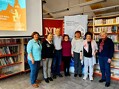 V. Kašička se spolužačkami a prof. Vencourovou